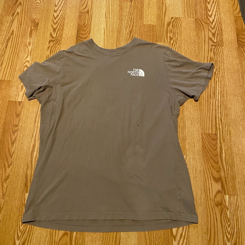 The North Face Men's Gray T-Shirt (Never Stop Exploring)